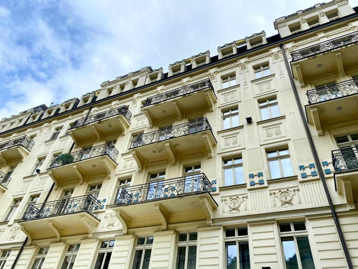 Apartma Marie 1880 Karlovy Vary Dış mekan fotoğraf