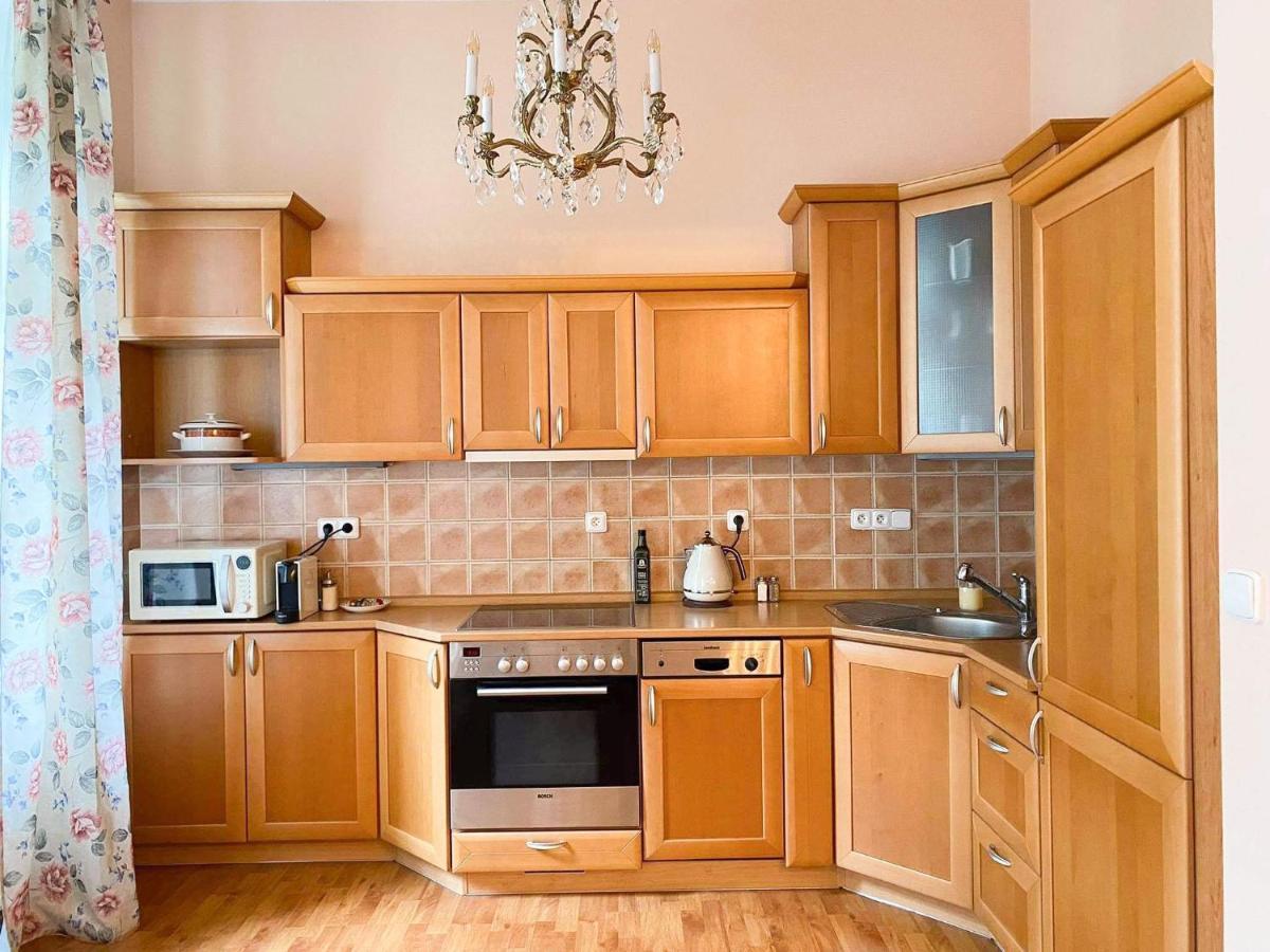 Apartma Marie 1880 Karlovy Vary Dış mekan fotoğraf